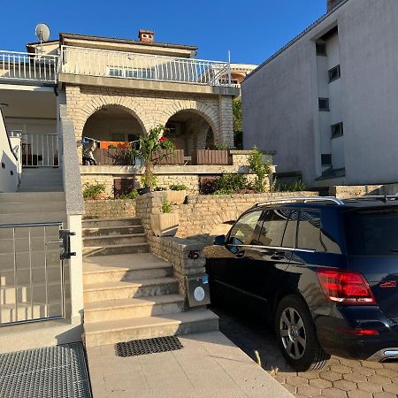 Apt By The Sea 1 Pula Exterior foto